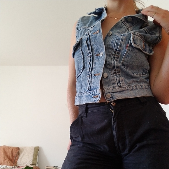 Vintage Levi's denim vest - Picture 5 of 5